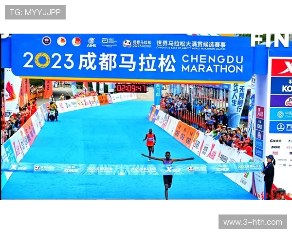 成都攀岩队的马拉松大满贯之路:突破自我与团队精神的完美结合